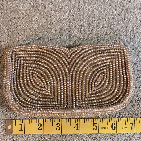 Champagne beaded evening bag - Picture 3 of 4